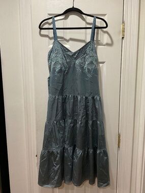 NWT Age Of Love by Nataya Blue Embroidered Satin Maxi Dress S